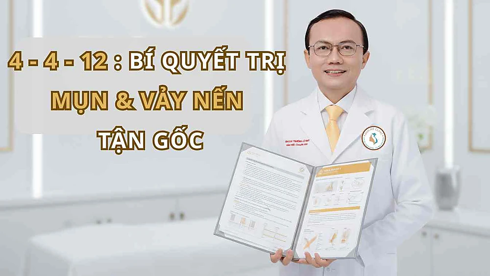 Bác sĩ Trương Lê Đạo trực tiếp tư vấn phác đồ điều trị da liễu tại Anh Mỹ Clinic.
