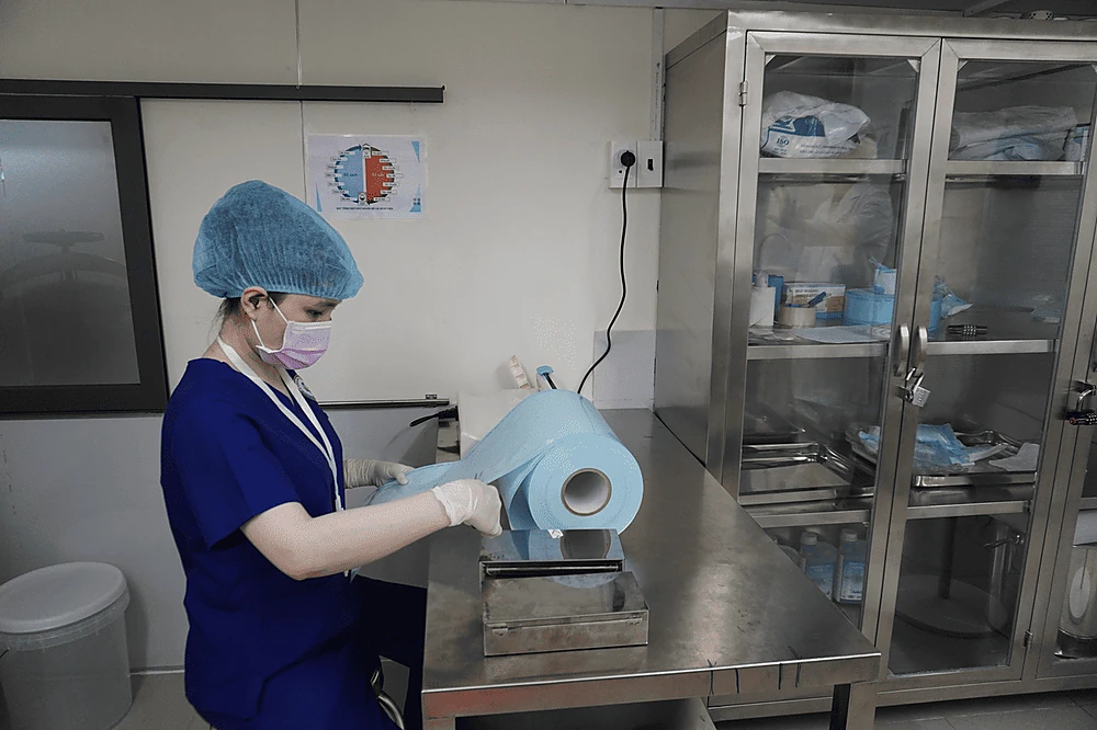 Đóng gói hấp dụng cụ