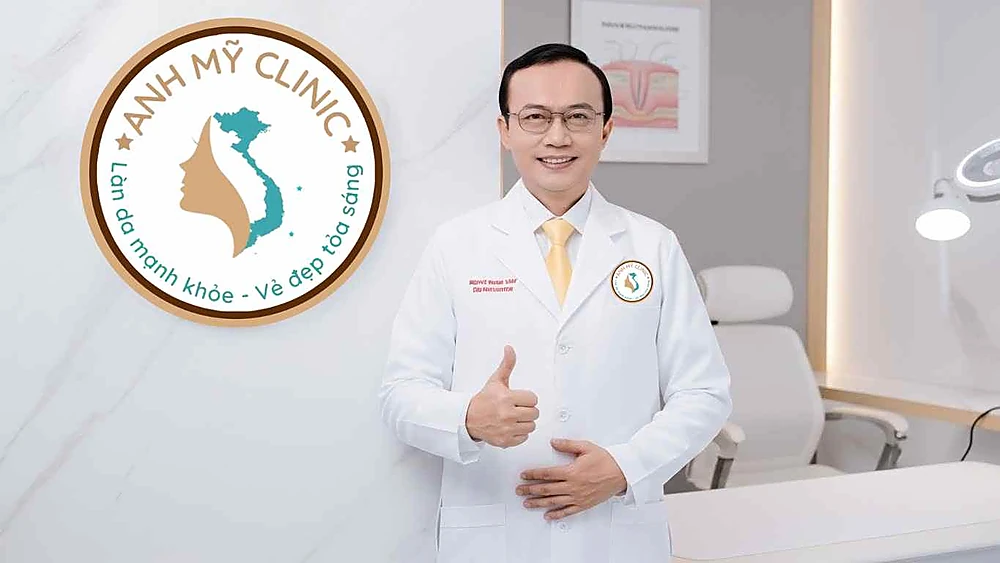 Bác sĩ CKII Trương Lê Đạo cam kết đồng hành cùng khách hàng tại Phòng Khám Da Liễu Anh Mỹ.
